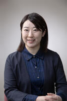 間野 陽子